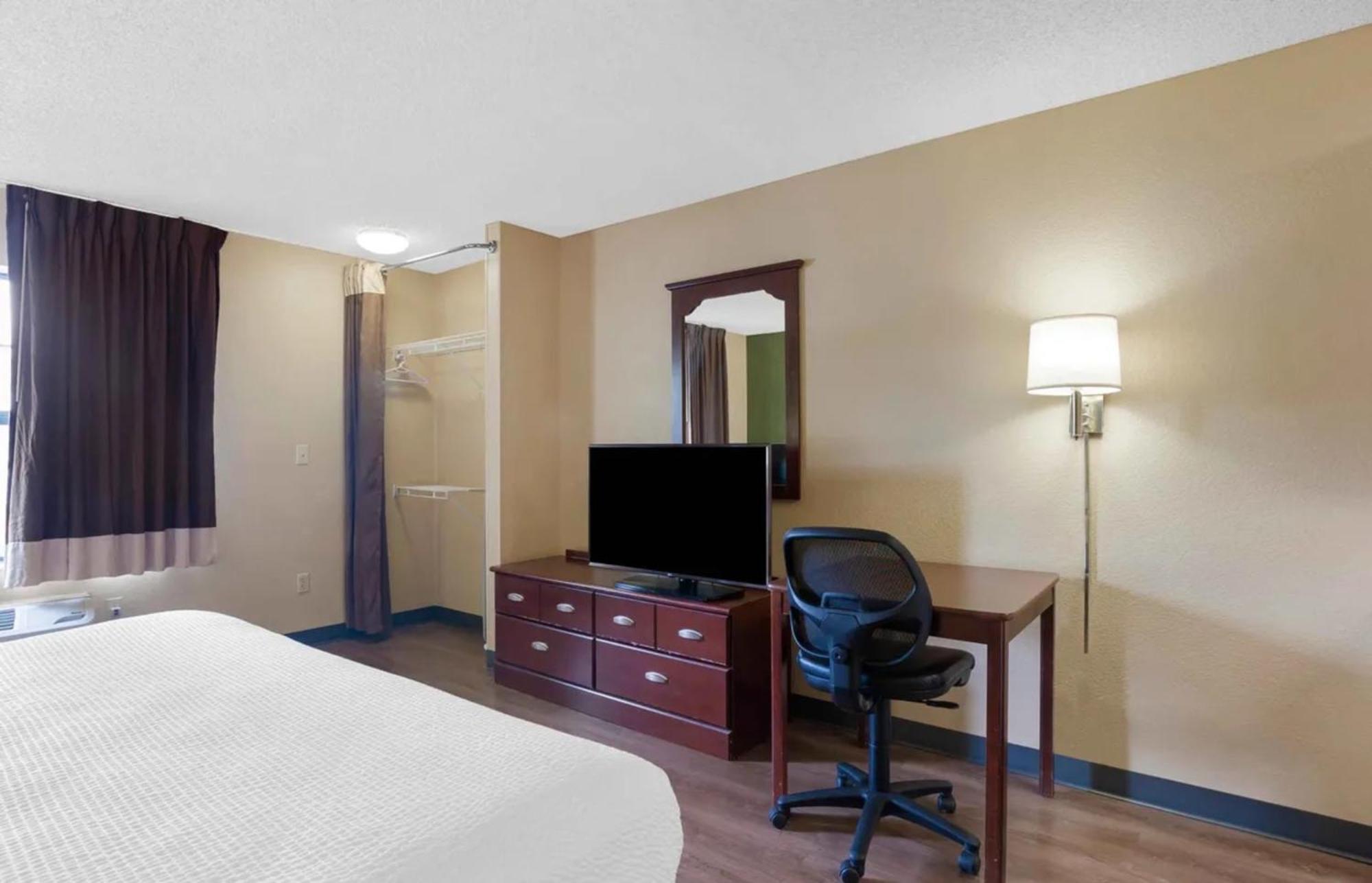 Relax Suites Extended Stay - La Mirada Exterior foto
